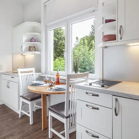 Apartment Im Kapitaenshaus Ostseerose