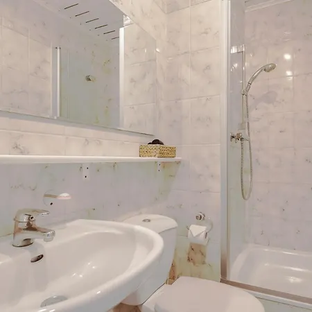 Apartment Im Kapitaenshaus Ostseerose